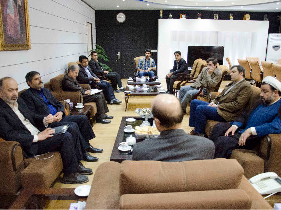 دیدار مدیر عامل انجمن سینمای جوانان با اعضای دفتر