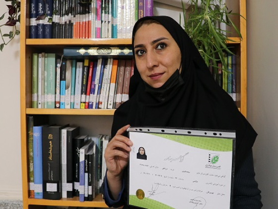 تنی چند از فارغ التحصیلان دوره های فیلم سازی و تکدرس انجمن سینمای جوانان تویسرکان